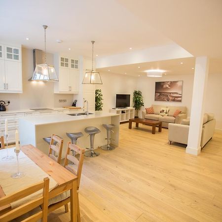 Luxury 2 Bed/Bath Apartment Next To Hyde Park Londra Esterno foto